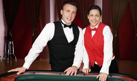Genting Croupier, Croupière Reviews .